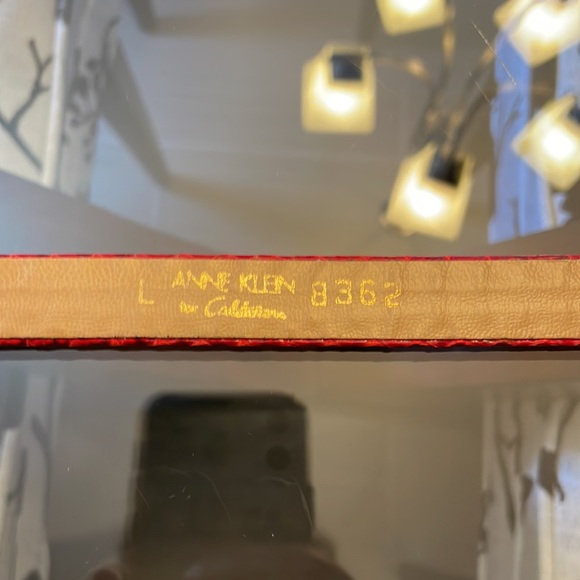 Anne Klein red snakeskin belt, size Large. - Picture 3 of 4